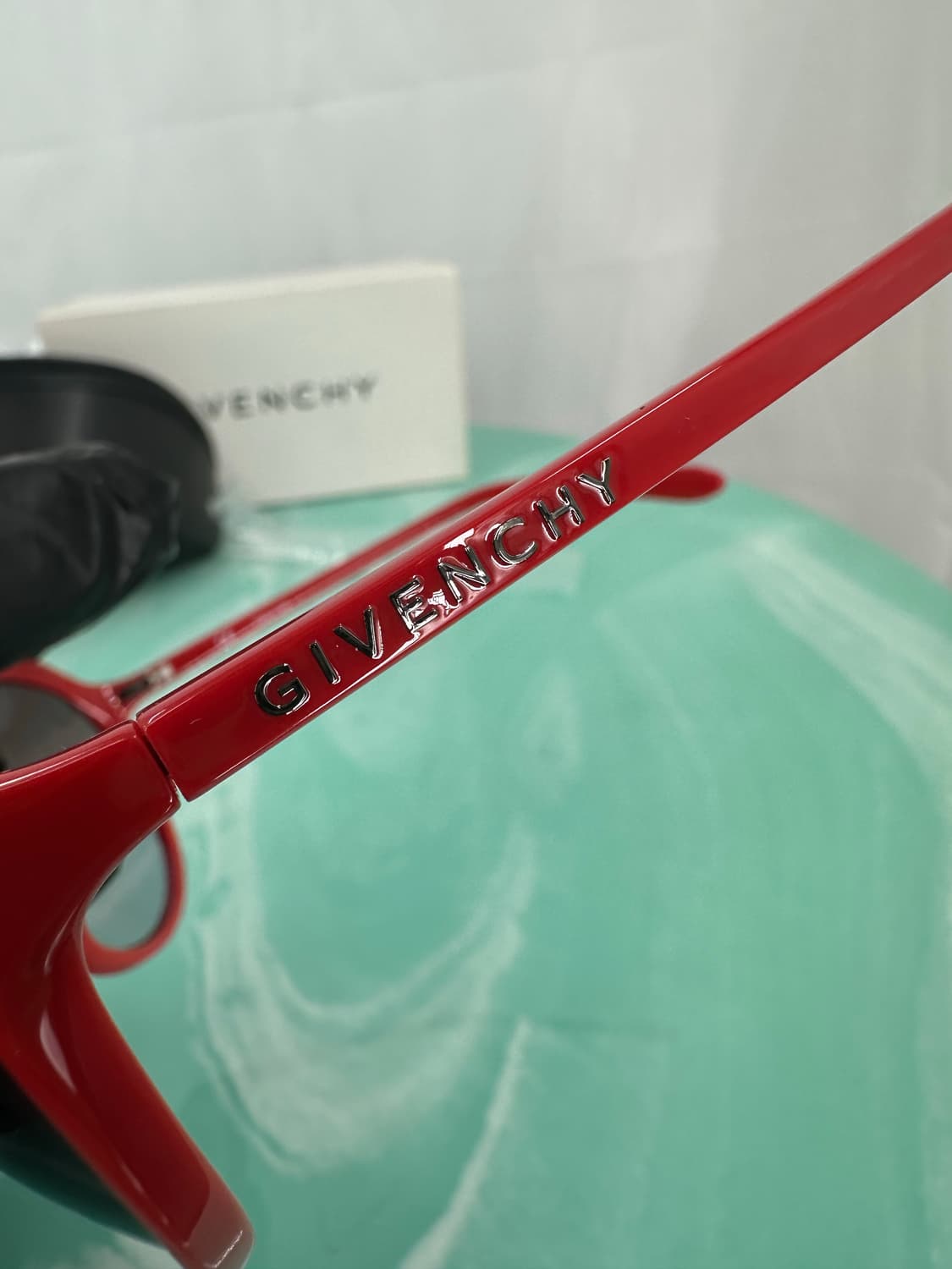 [새상품 무료배송] 지방시 Made in Italy 선글라스 상품이미지2