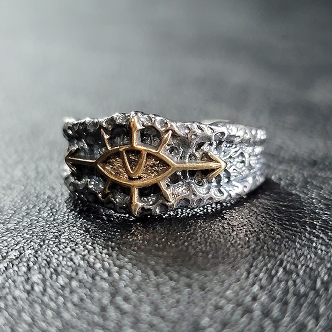 Orryx 백동 남자 엔틱 빈티지 명품 텍스처 일루미나티 눈 반지 상품이미지3