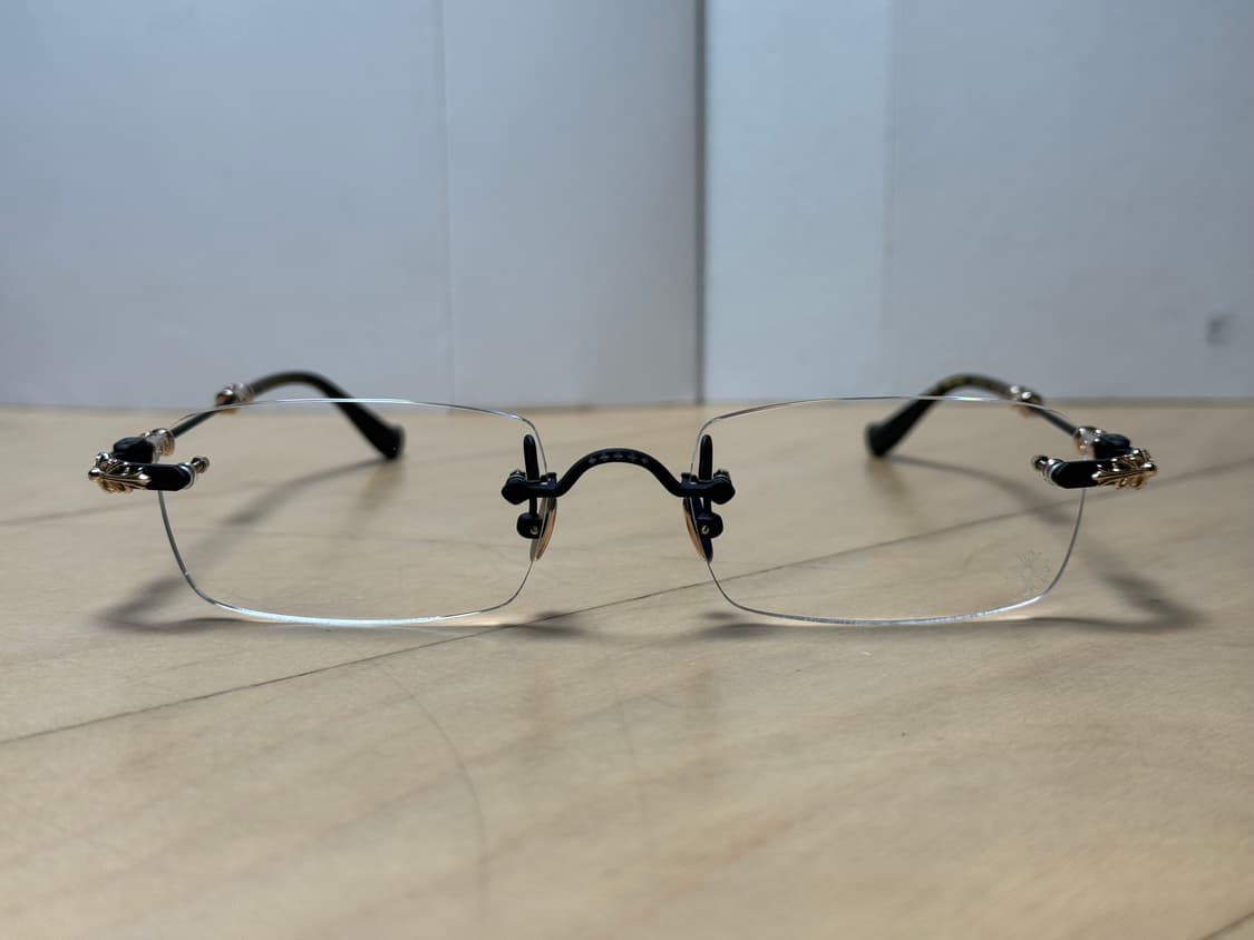 크롬하츠 필스3 매트블랙/골드 새상품 상품이미지2