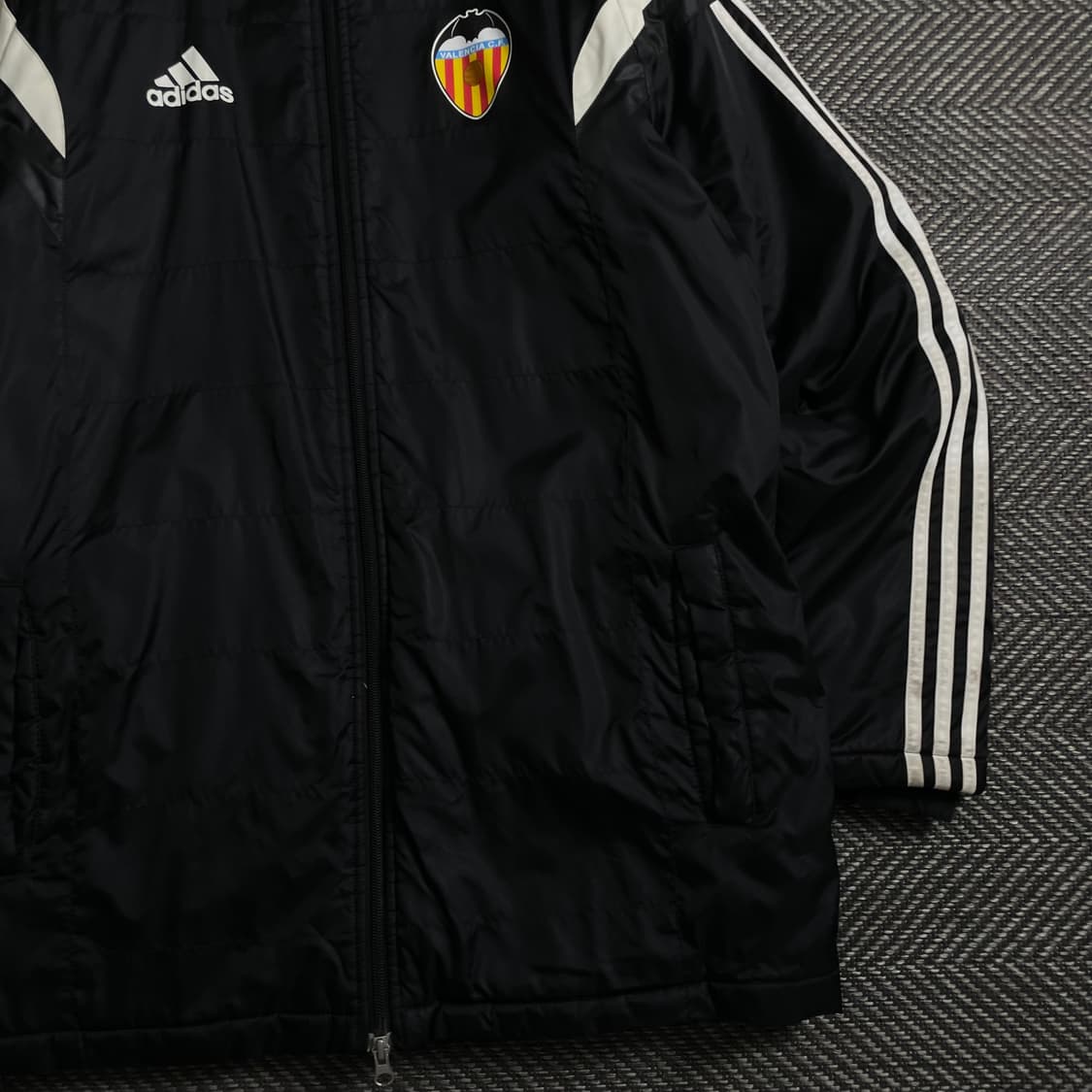 아디다스 FC 발렌시아 삼선 스트라이프 돕바 롱패딩y 4676 상품이미지3