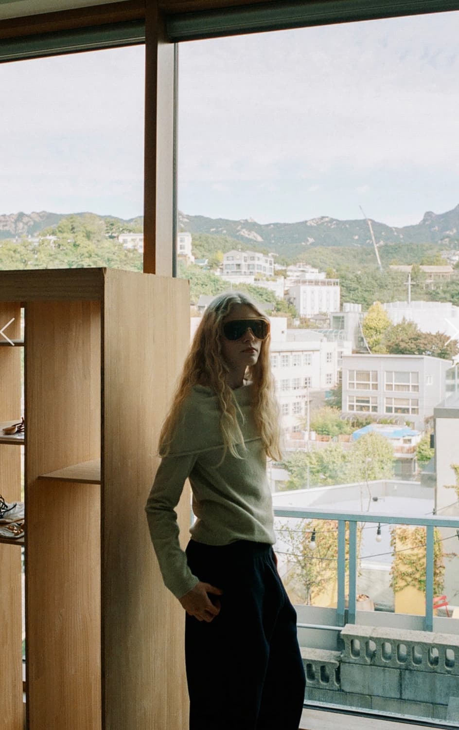 [새상품] Monoha 모노하 케이프 레이어드 니트 아이보리 상품이미지4