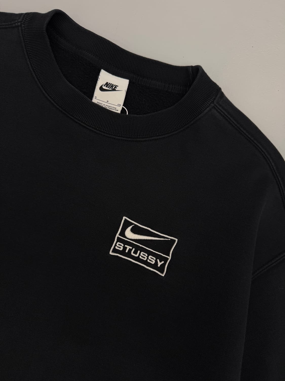 나이키 NRG x 스투시 루즈핏 워시드 플리스 크루넥 스웻셔츠 상품이미지3