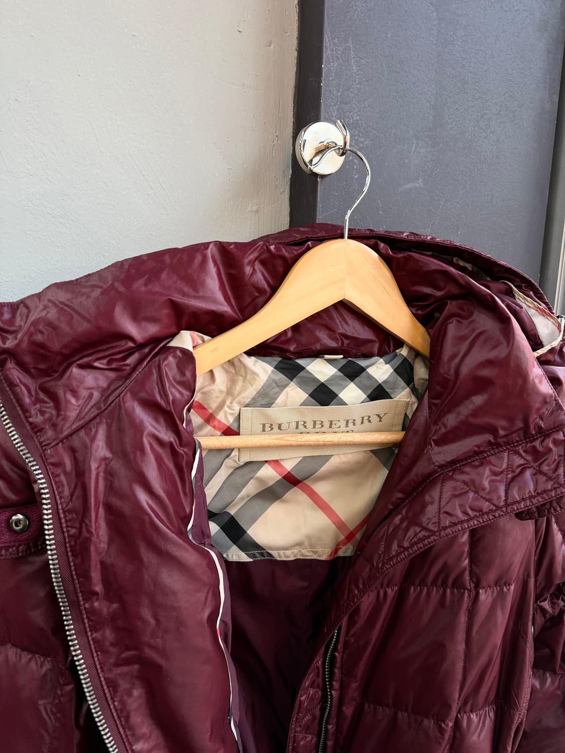 S/ 버버리 다운 벨티드 후디 패딩점퍼 상품이미지6