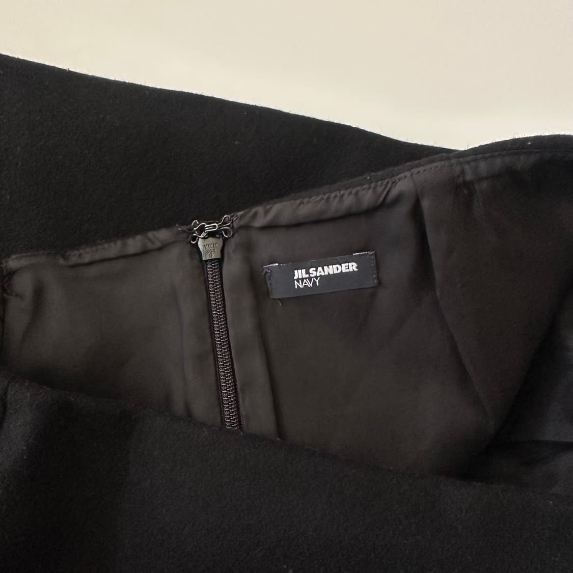 질샌더 jil sander navy 안감 퀼팅 스커트 상품이미지5