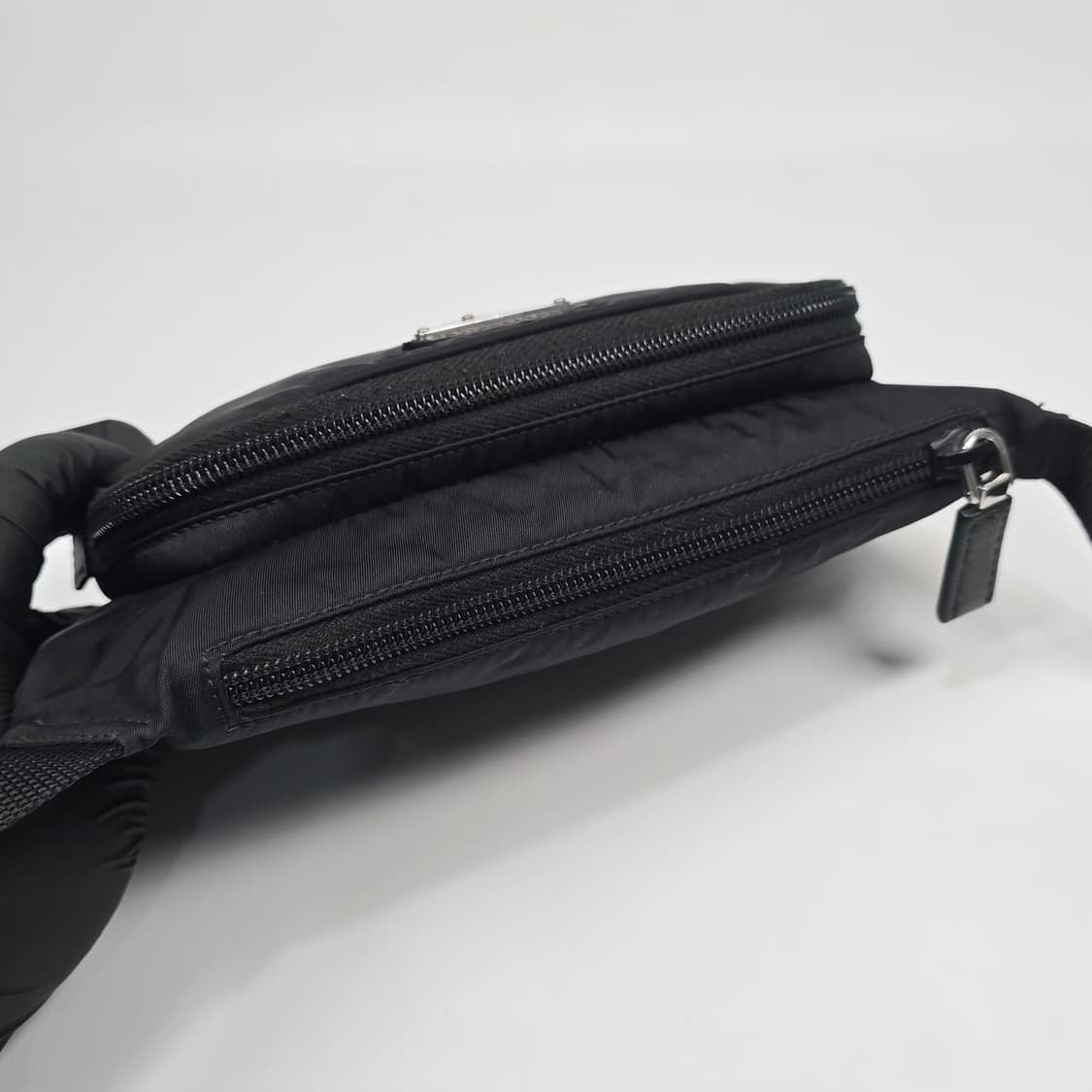 프라다 리나일론 사피아노 가죽 숄더백 상품이미지6