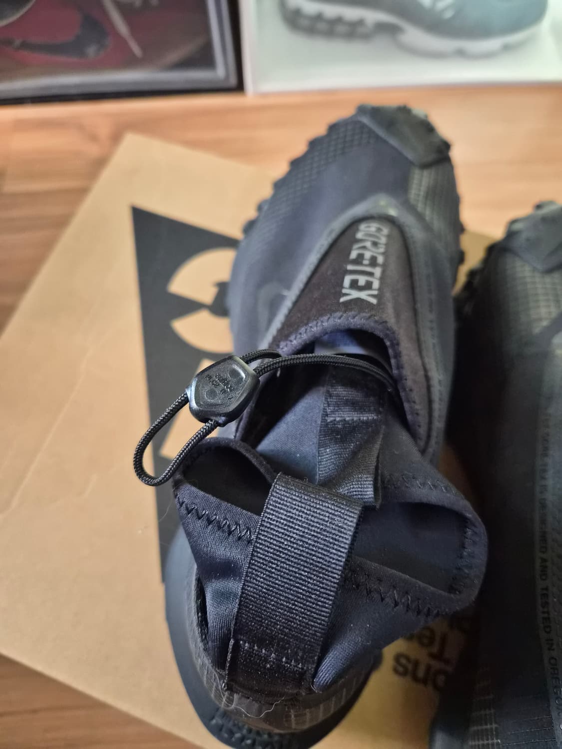 나이키 ACG 마운틴 플라이 고어텍스 블랙 초판 270 새제품 상품이미지5