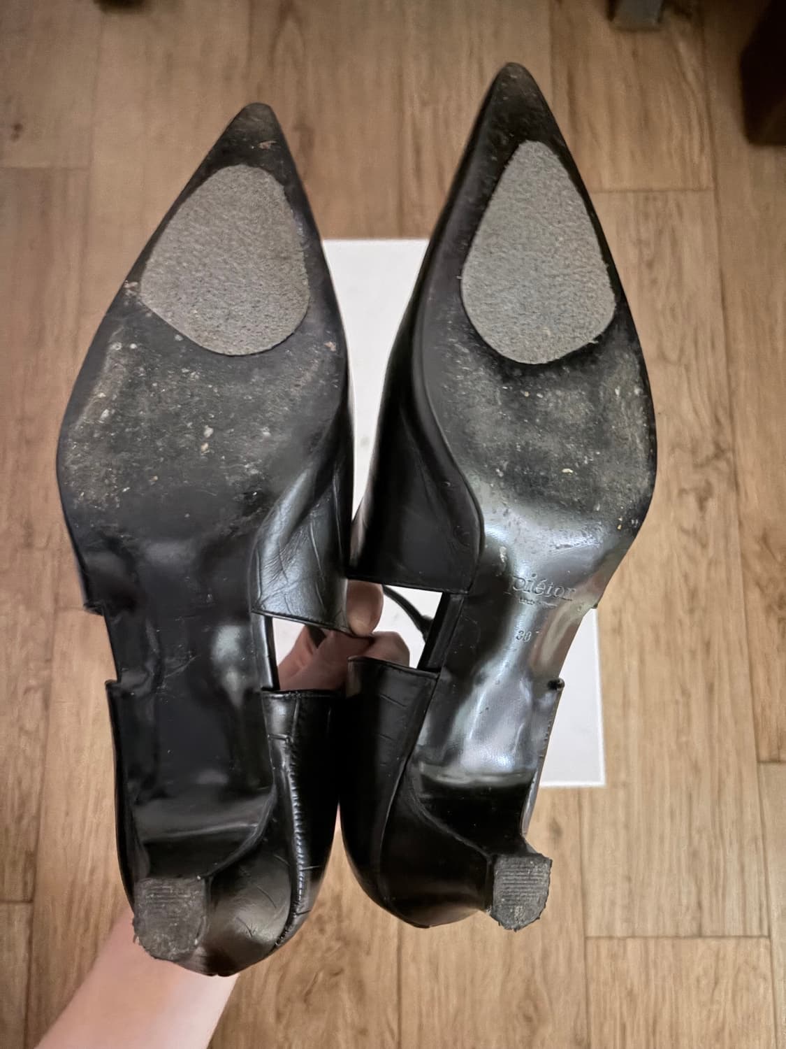 피에톤 Daloa cut out pumps 블랙 크로코 패턴(단종) 상품이미지4