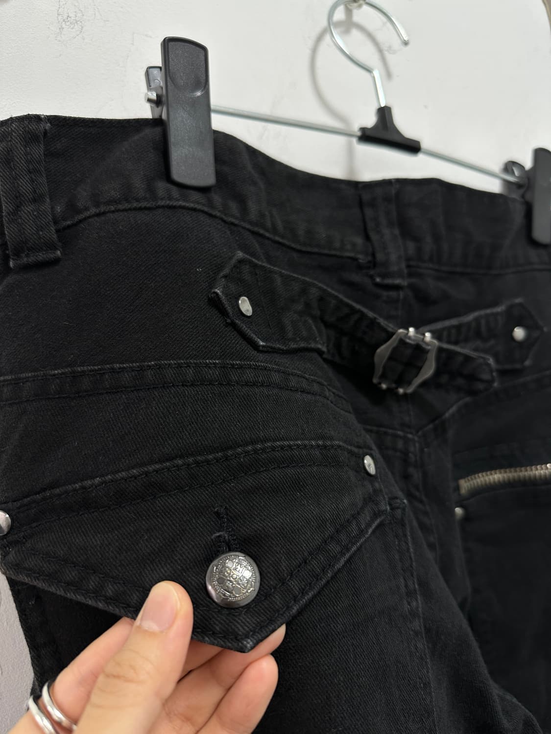 Vintage back strap detail black jeans 상품이미지3