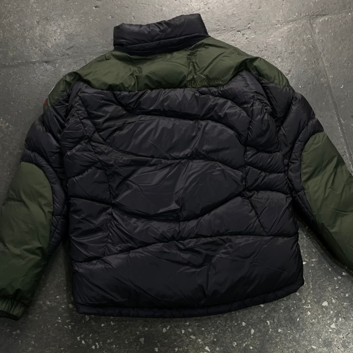 100 블랙야크 패딩 상품이미지6