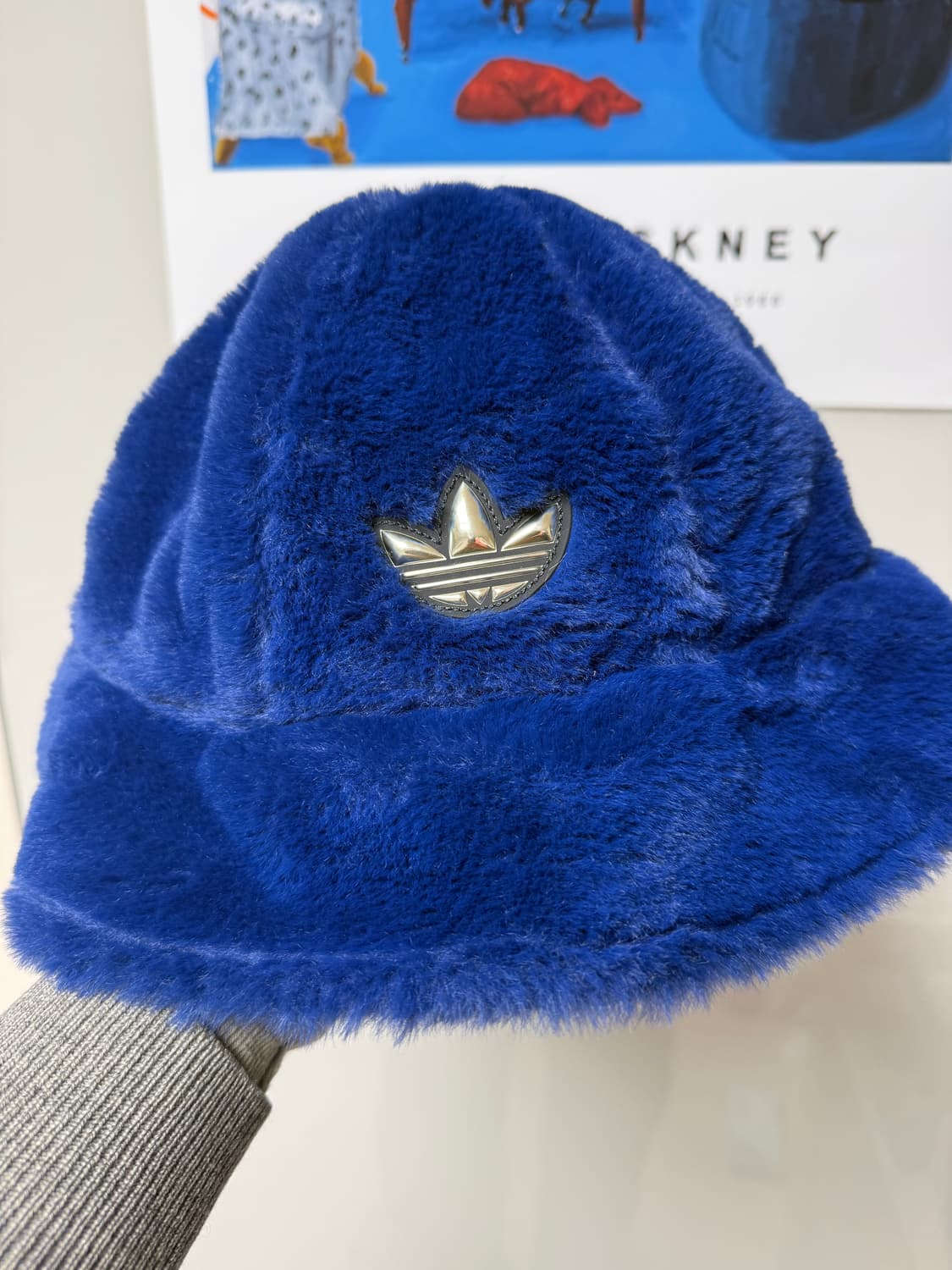 아디다스 퍼 버킷햇 상품이미지2