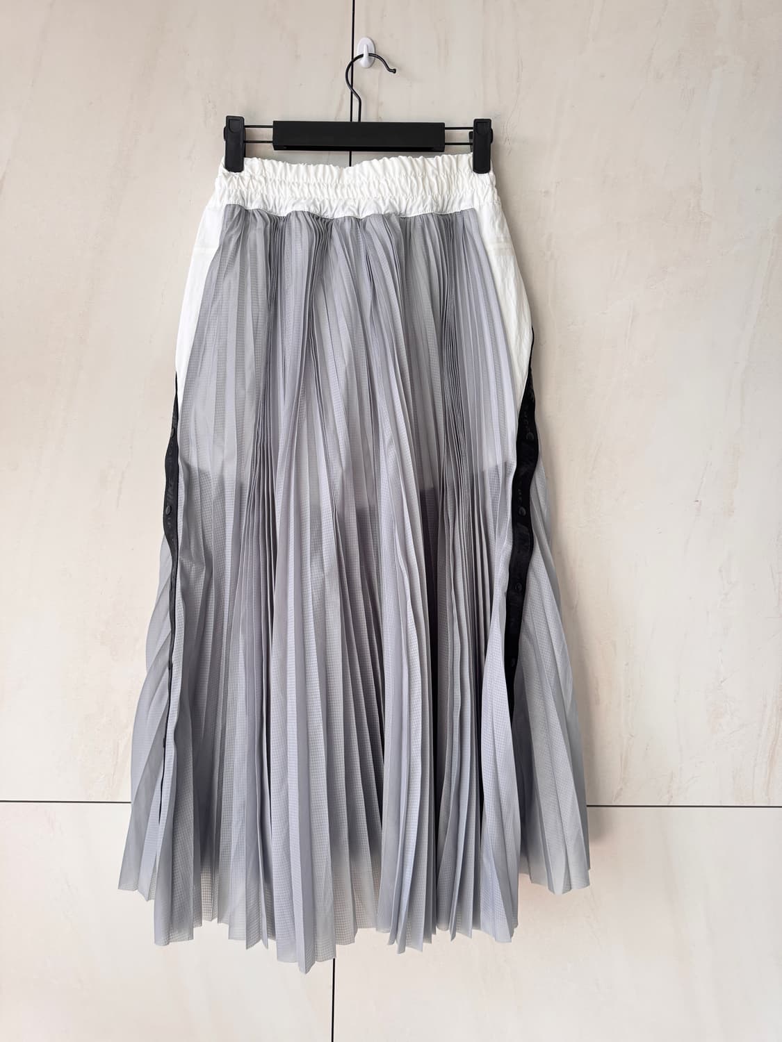 새상품 나이키 x 사카이 플리츠 스커트 XS(44,55사이즈 가능) 상품이미지9