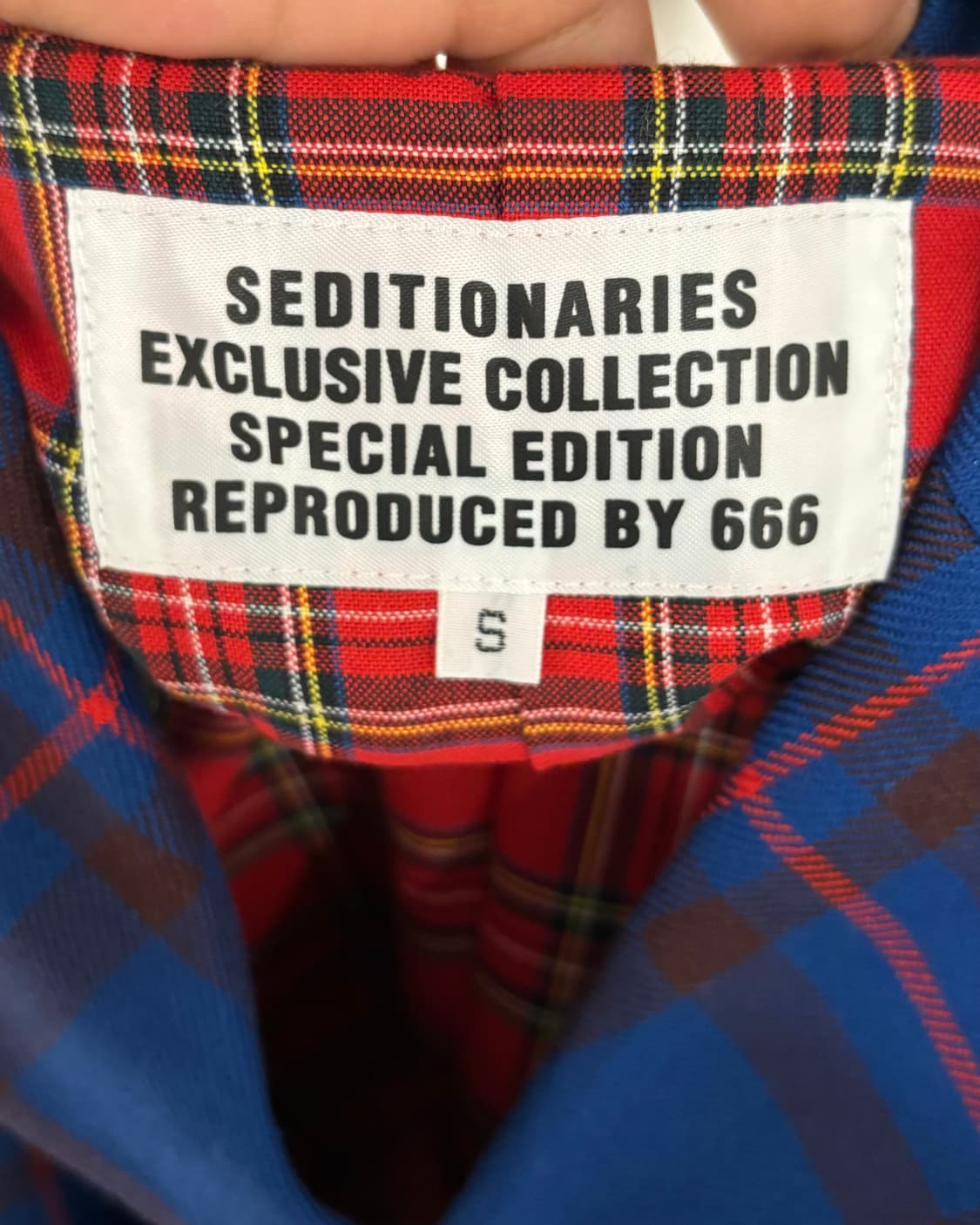 세디셔너리즈 블루 체크 패턴 3버튼 블레이저 재킷 상품이미지7