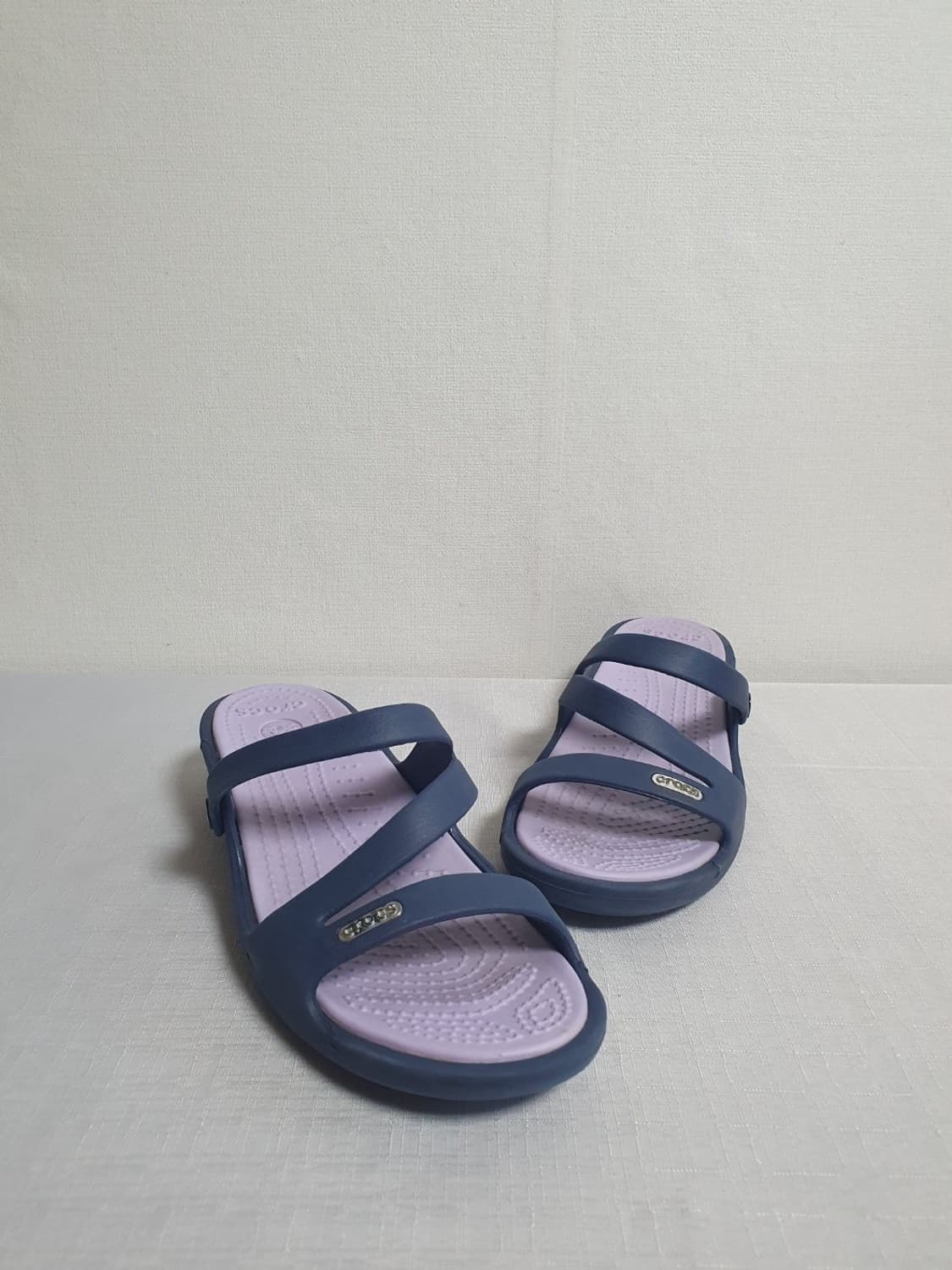 크록스 파트리시아 웨지 샌들 네이비 라벤더 240mm 상품이미지3