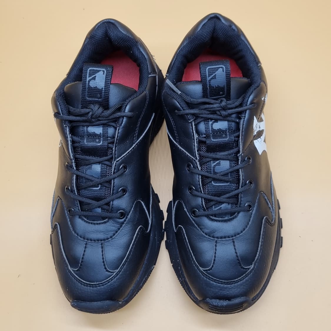 MLB 빅볼청키 미키마우스 남성운동화270 상품이미지2