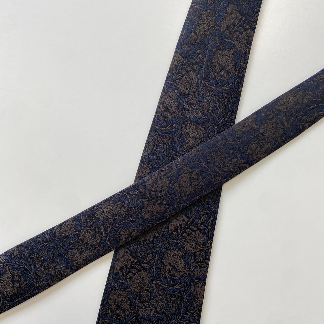 던힐(dunhill) 명품 정품 넥타이 8.8cm 상품이미지4