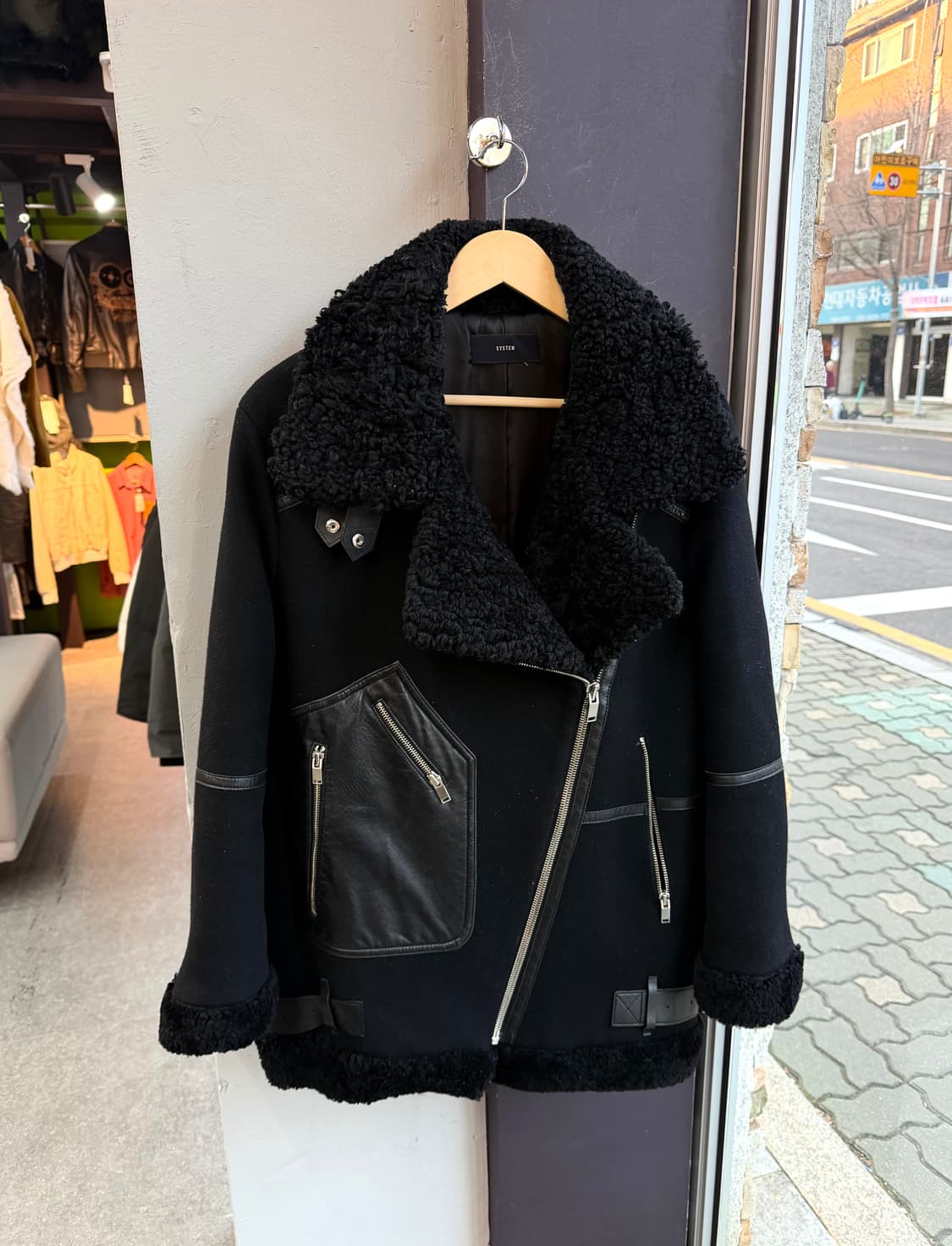 .82/ 시스템 리얼레더 무스탕 패딩 코트 상품이미지3