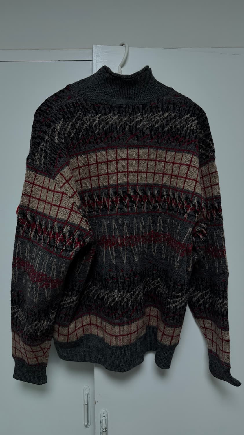 CAV EMPT 웨이브 라인 울 니트 상품이미지4