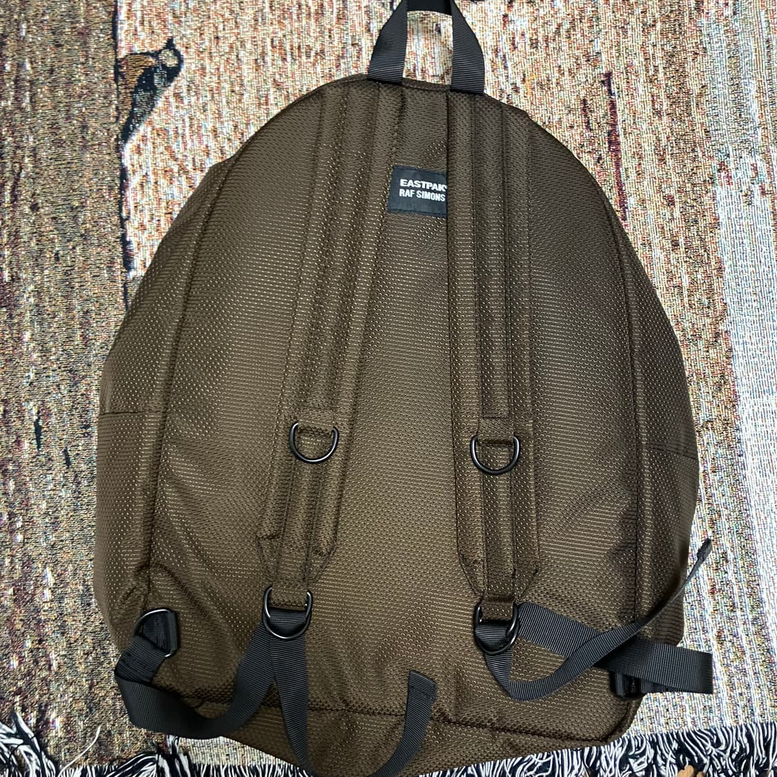 [OS] 라프시몬스 이스트팩 R로고 백팩 상품이미지2