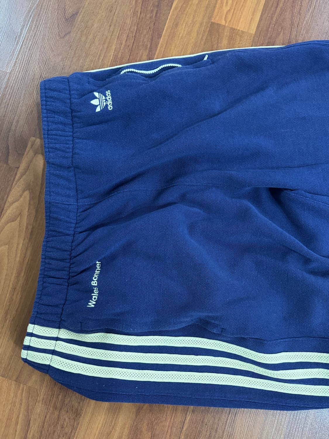 아디다스 웨일즈보너 트랙팬츠 (S) 상품이미지3