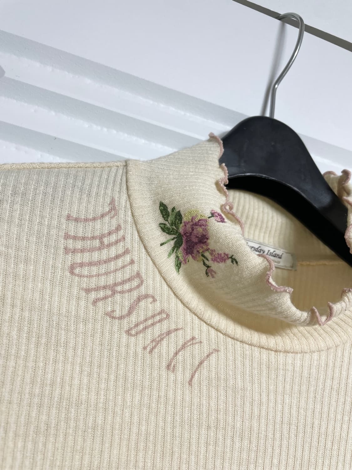 써스데이아일랜드 골지 티셔츠 상품이미지3