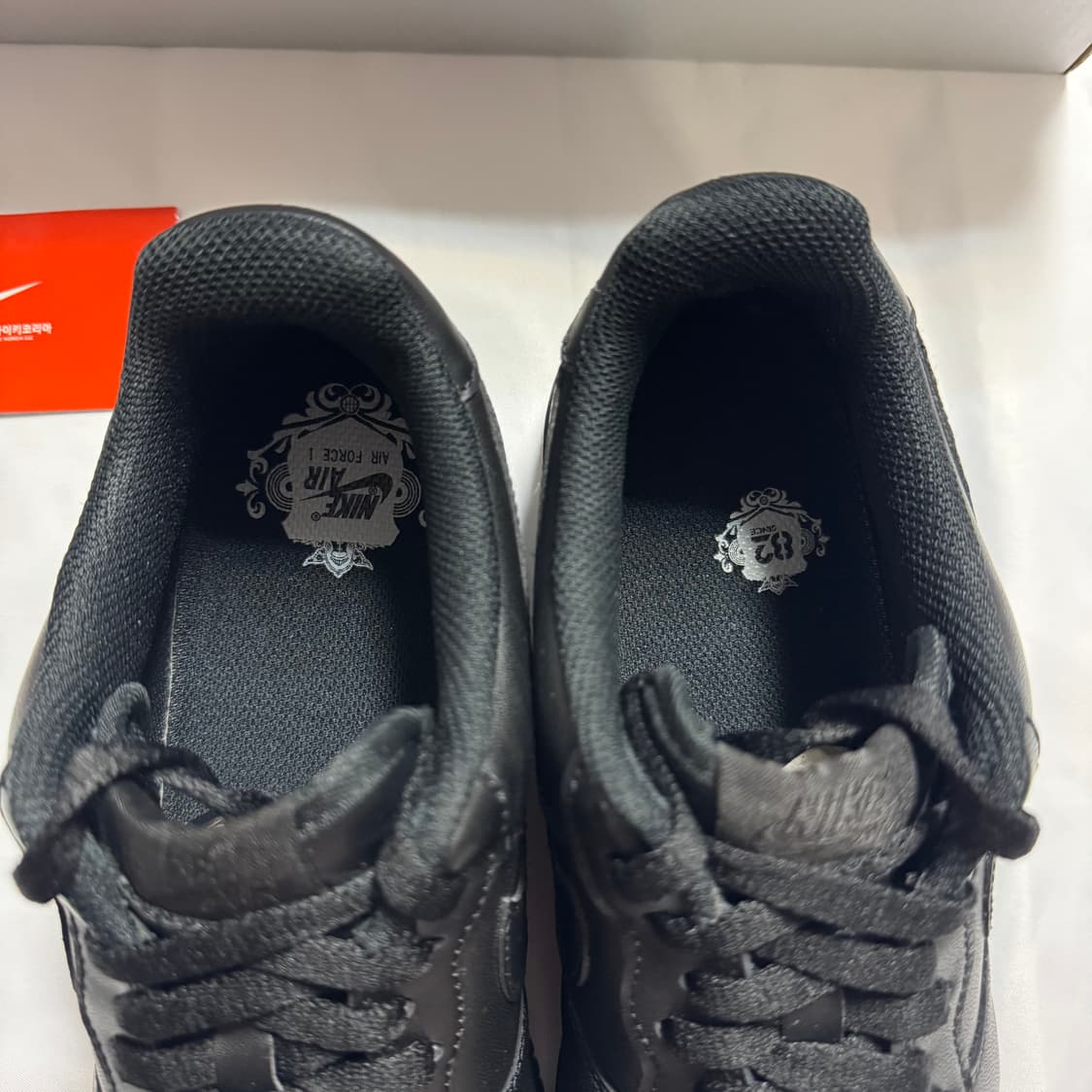 [265] 나이키 에어포스 1 '07 로우 트리플 블랙 (올검 포스) 상품이미지2