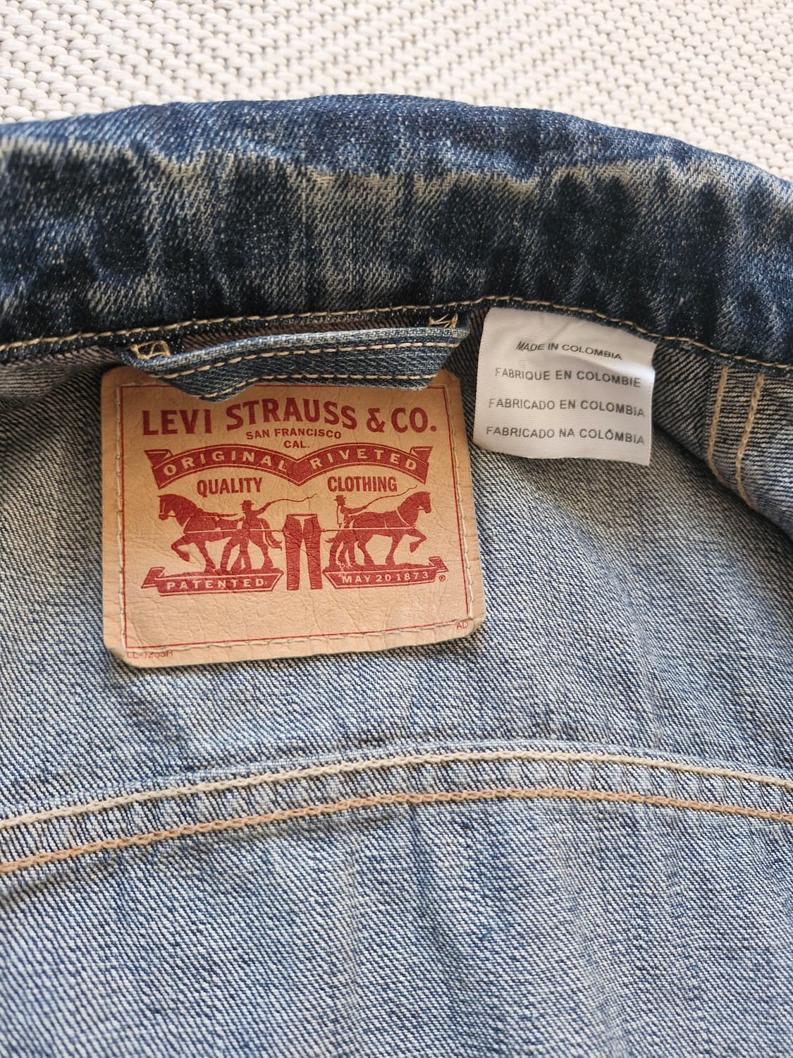 리바이스 빈티지 워싱 데님 트러커 자켓  상품이미지4