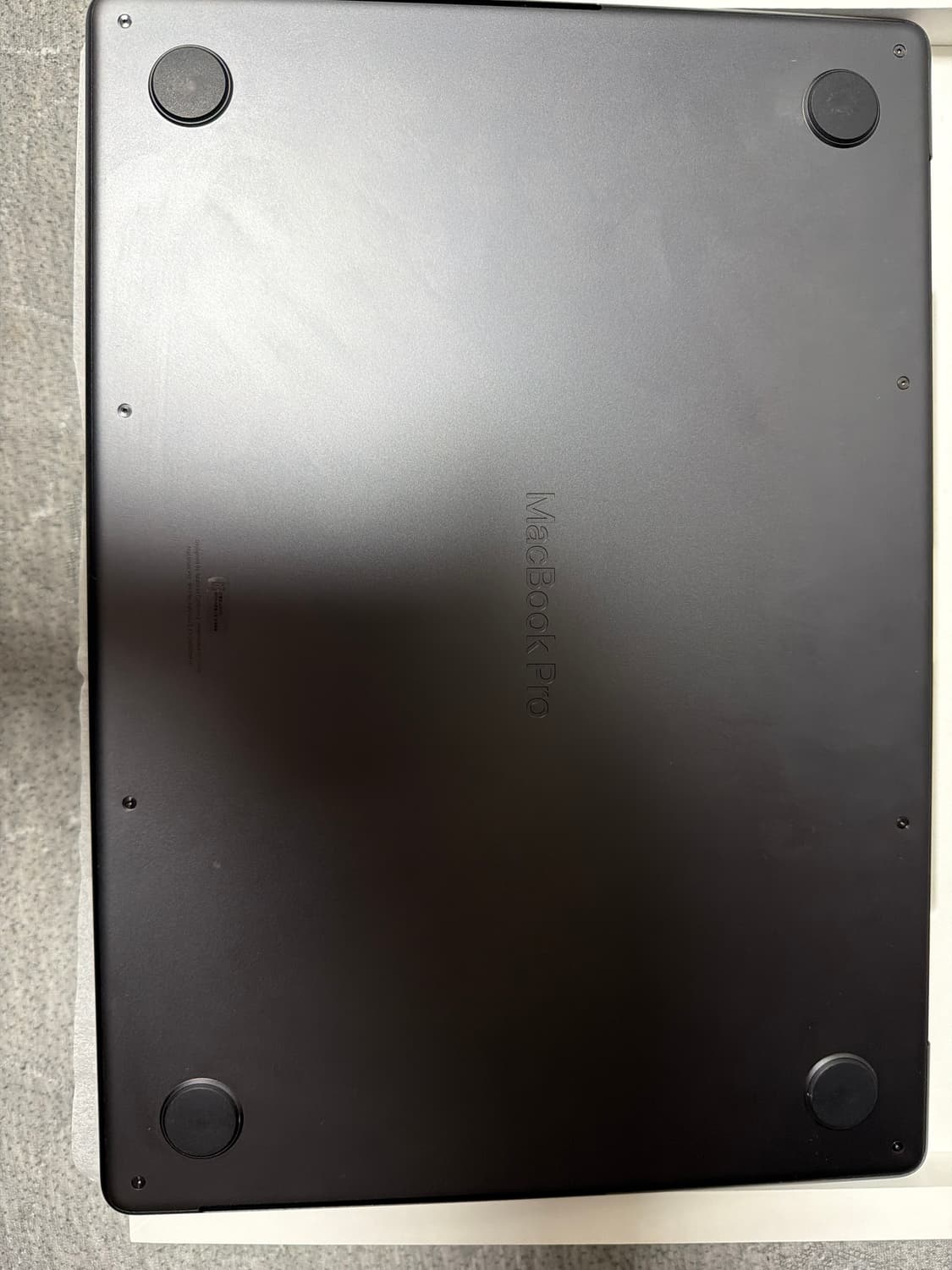맥북 프로 m4 14인치 상품이미지3