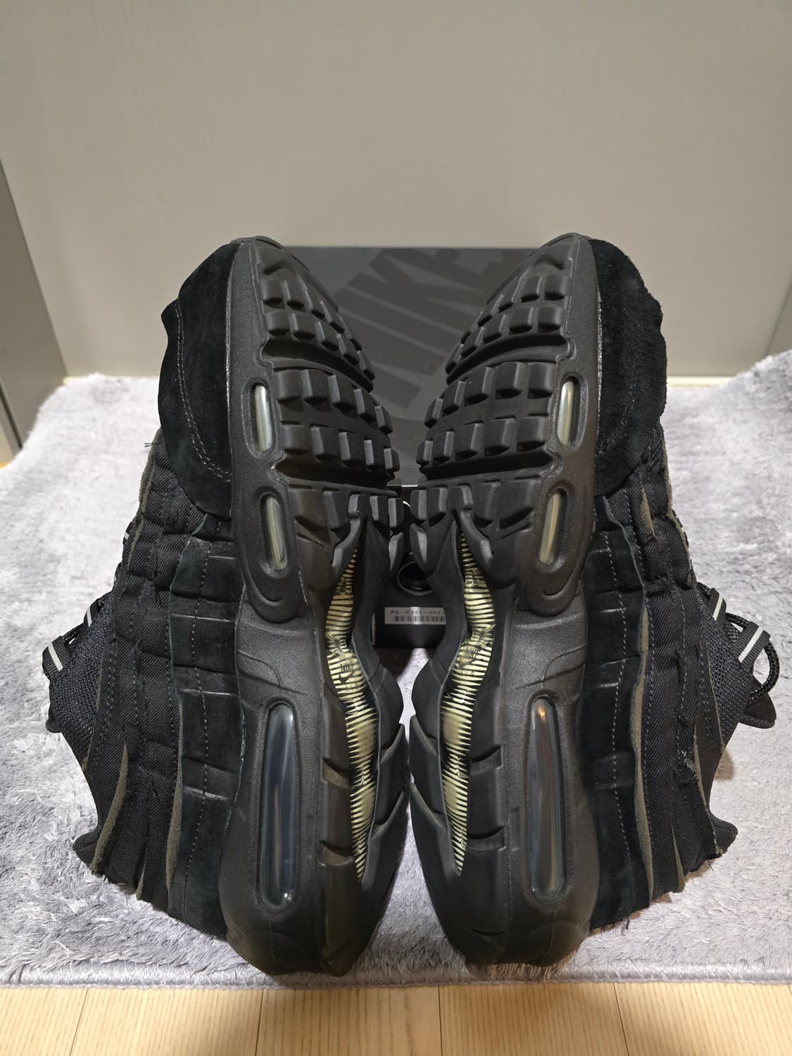 나이키 x 꼼데가르송 옴므 CDG 에어맥스 95 블랙 상품이미지7