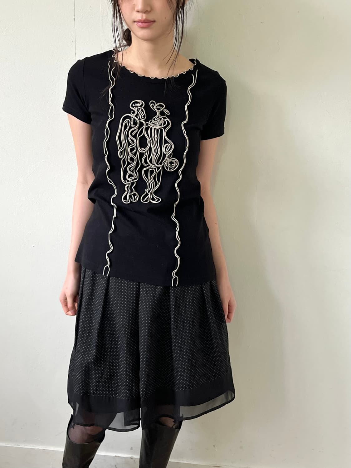 sutfeso 블랙 드로잉 티셔츠 상품이미지4