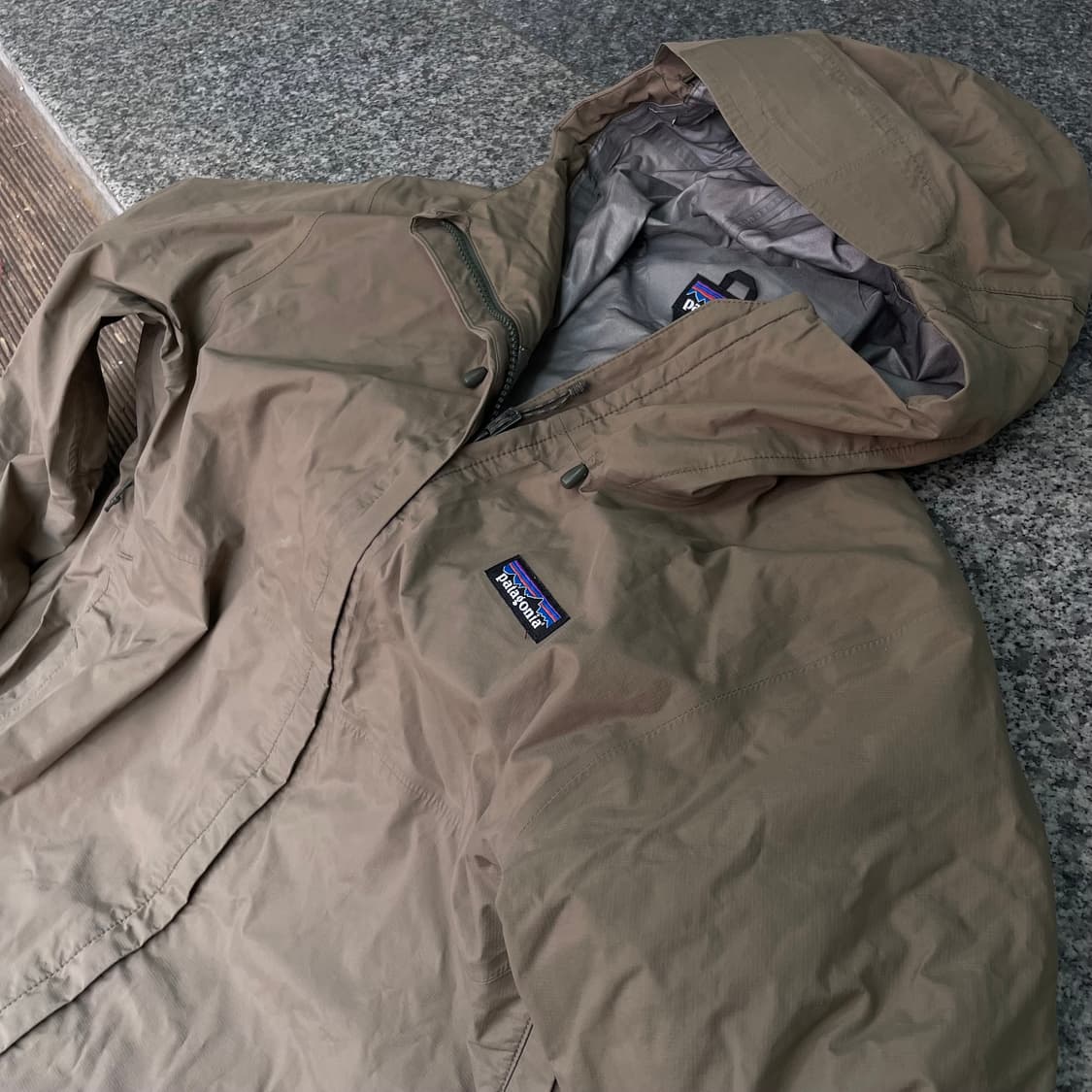 파타고니아 바람막이 자켓 상품이미지2