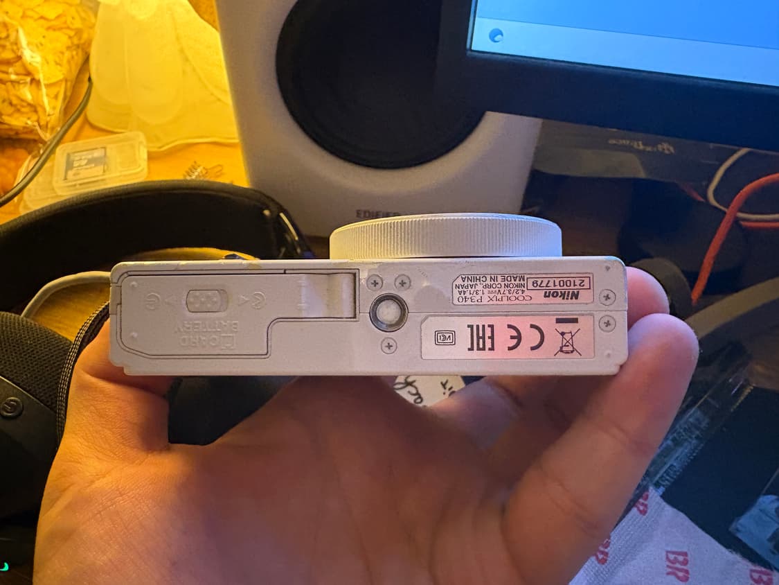 니콘 쿨픽스 p340 화이트 상품이미지2