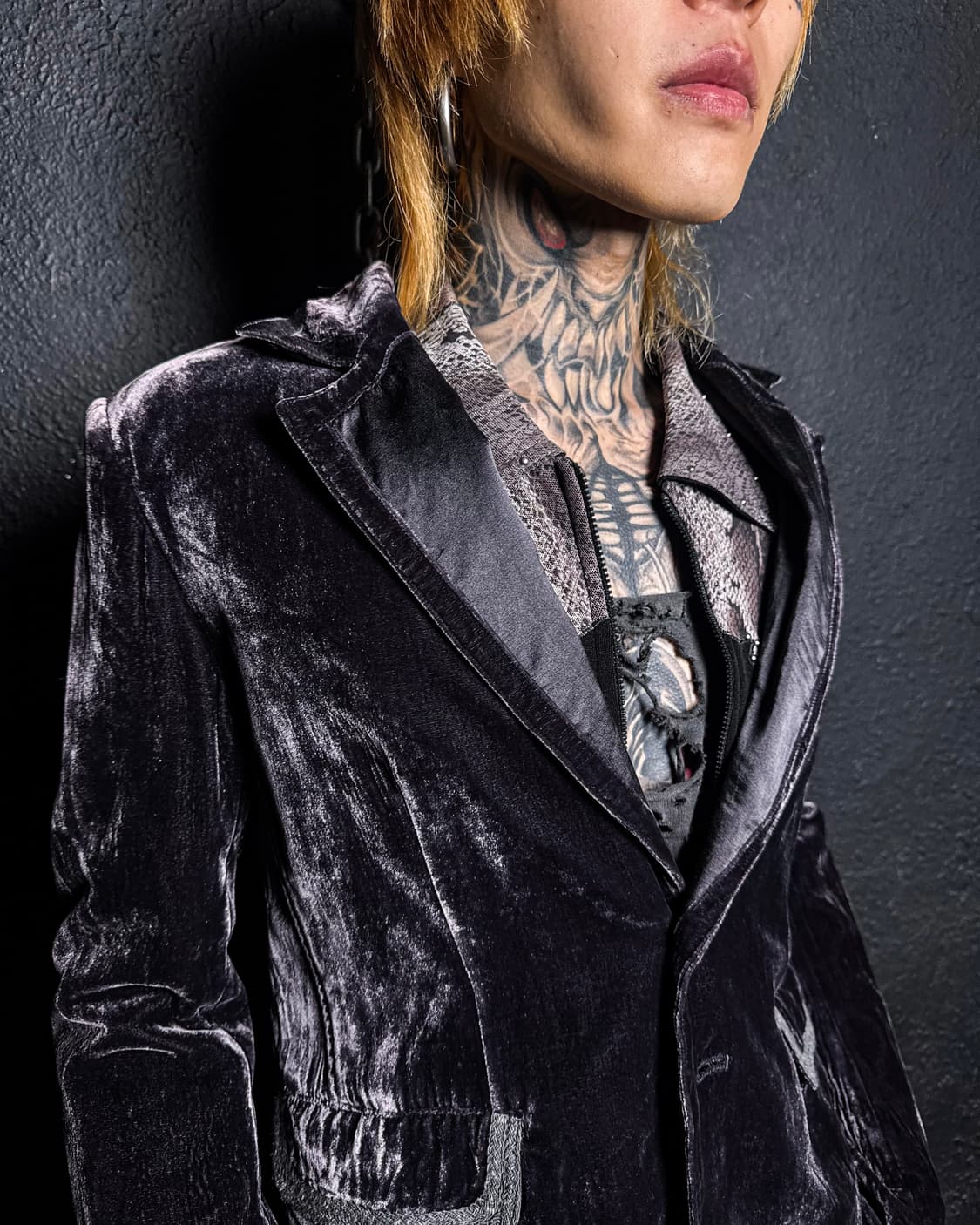 Ozone Rocks – Velvet Tailored Jacket 상품이미지2