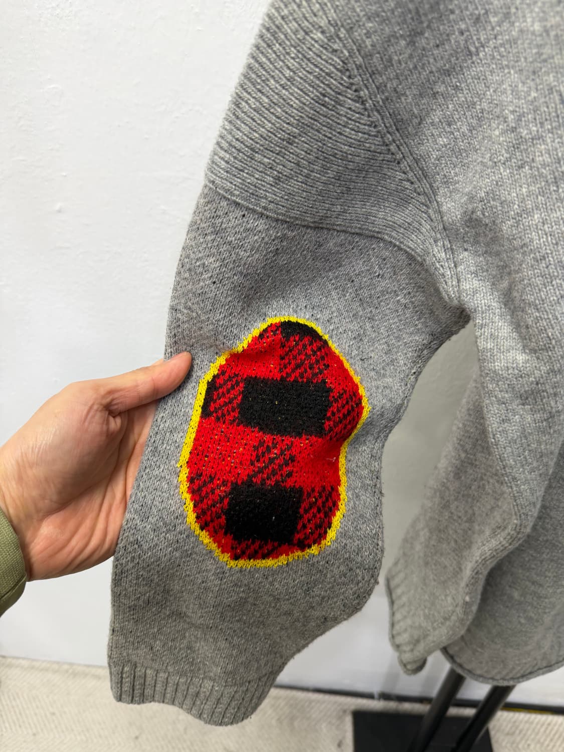 정품) 럭키슈에뜨 오버핏 니트 스웨터 F 상품이미지5