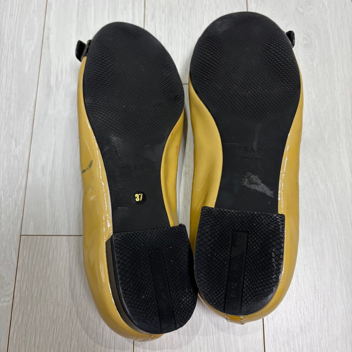 프라다 옐로우 슈즈 상품이미지3