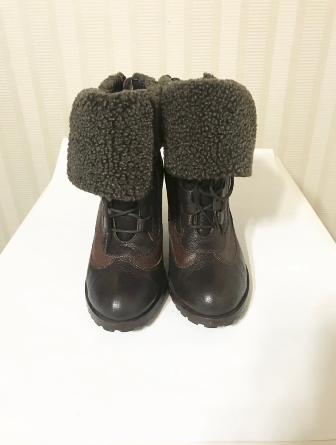 무크ㅡ천연가죽+천연 양털 앵클 부츠 235/상태최상 상품이미지2