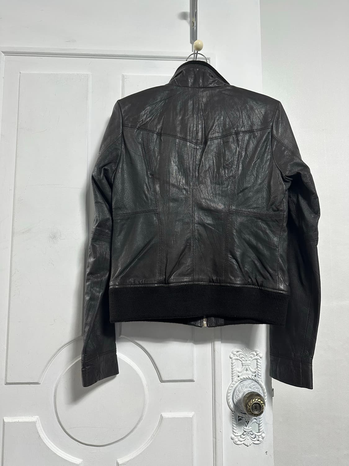 블랙리벳 하이넥 레더 자켓 상품이미지2