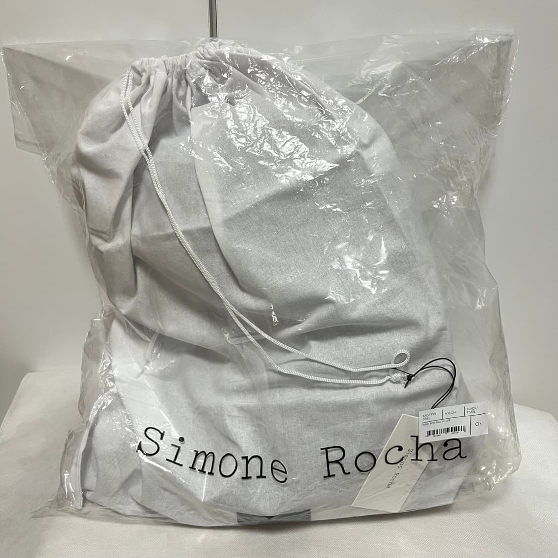 시몬로샤 25fw 비즈 보우 숄더백 상품이미지4