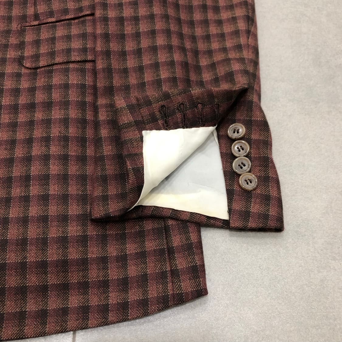 브리오니 캐시미어100 이태리 체크 자켓 41 상품이미지2