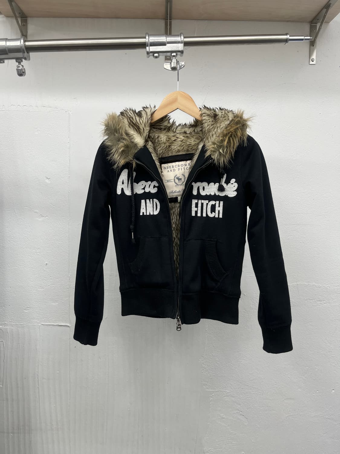 ~44.5) RARE! ABECROMBIE 2WAY FUR CROP  상품이미지1