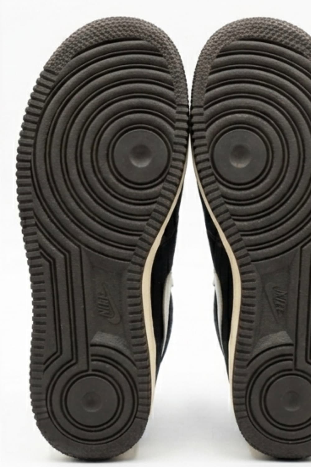 나이키 에어포스1 미드 275 상품이미지3