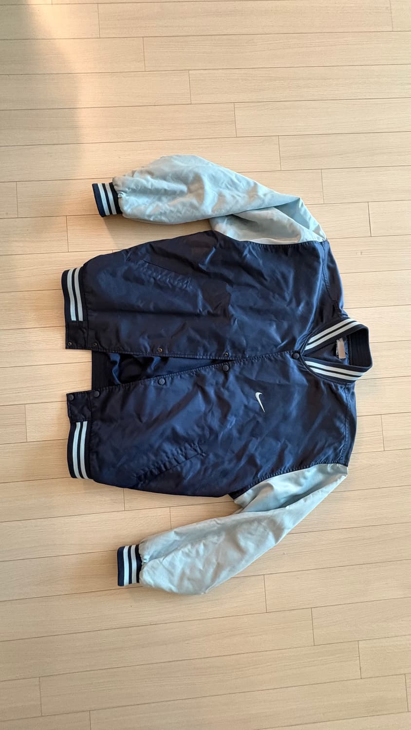 나이키 바시티자켓 팝니다 상품이미지2