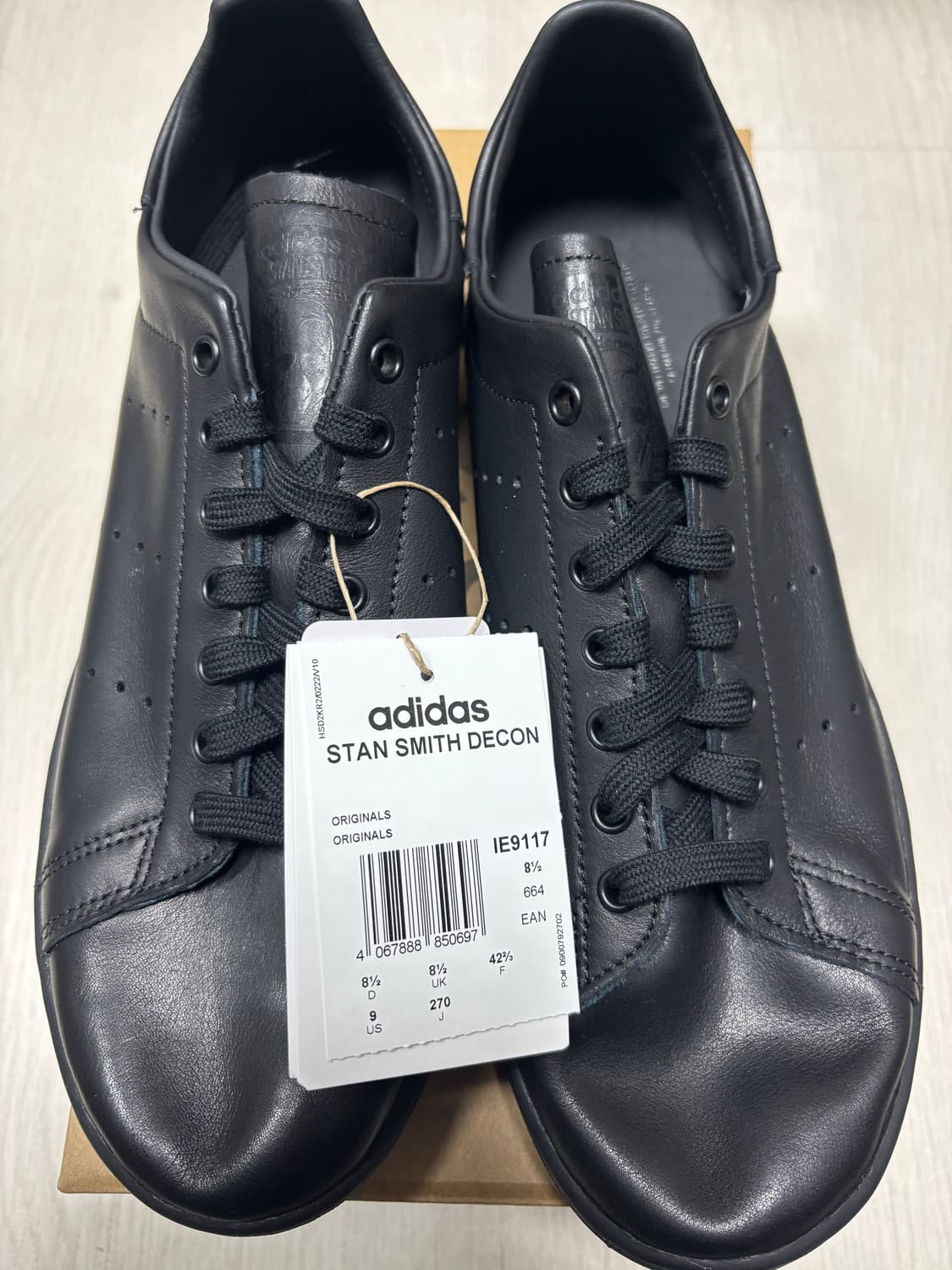 스탠스미스 데콘 블랙 270 새상품 거래합니다! 상품이미지1