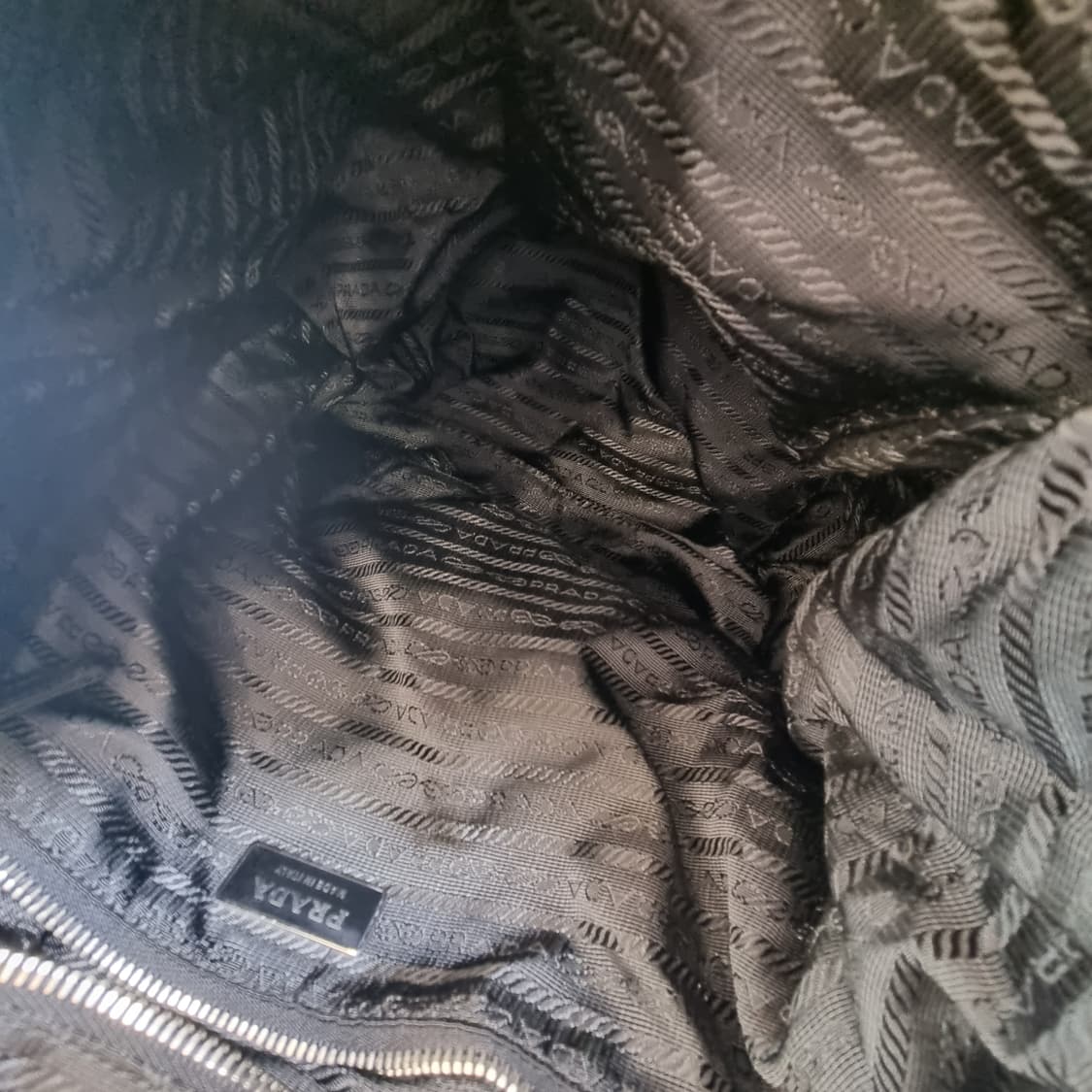 프라다 리나일론 백팩 미듐 남여공용 (신형 BZ2811) 상품이미지8