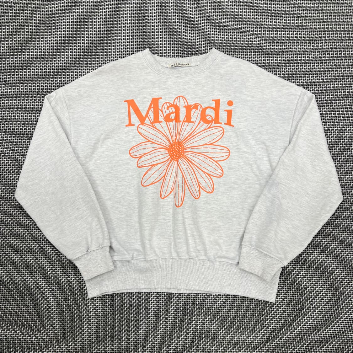 마르디메크르디 맨투맨 상품이미지1