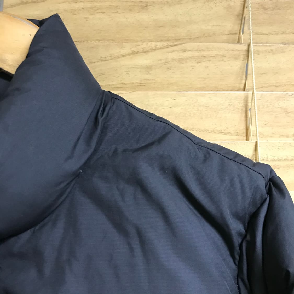 노스페이스 사이드로고 패딩 상품이미지3