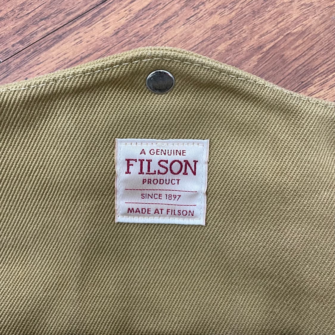 필슨 256 탄색 브리프케이스 상품이미지2