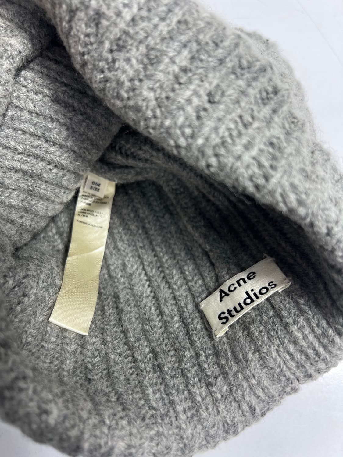Acne face beanie 상품이미지3