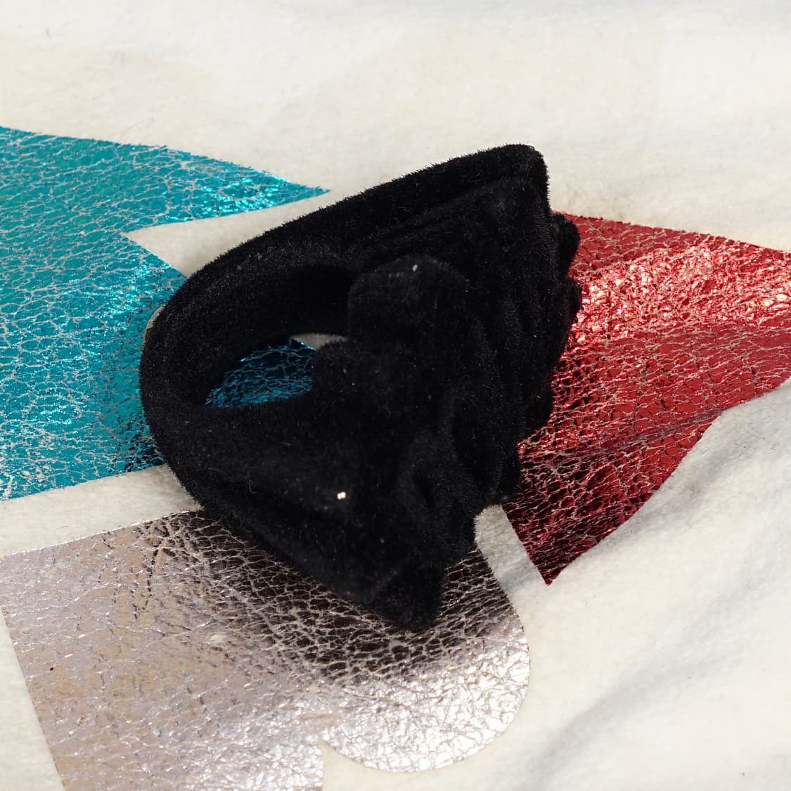 앰부쉬 POW 벨벳 반지 상품이미지5