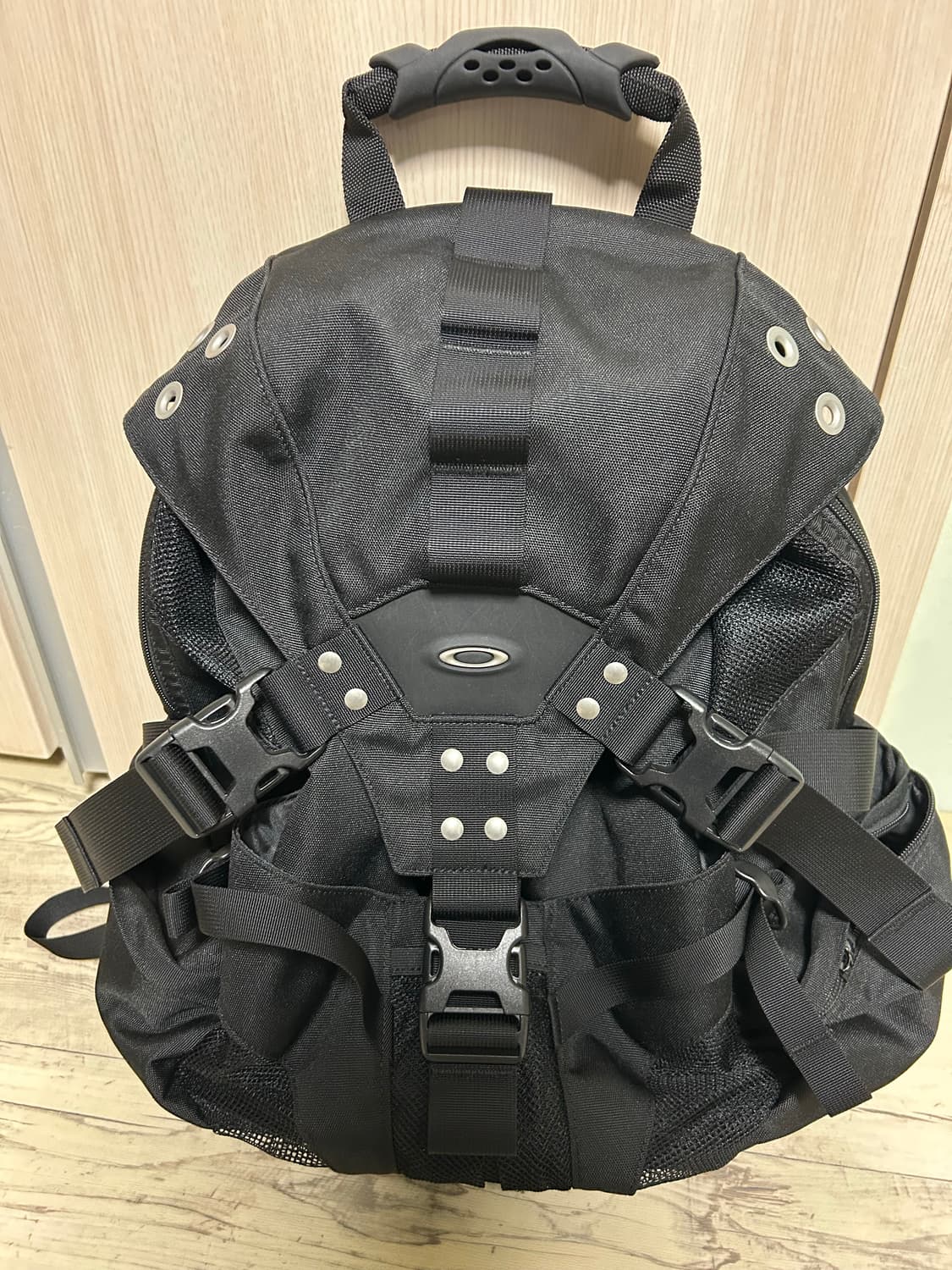 오클리 RC 백팩 상품이미지1