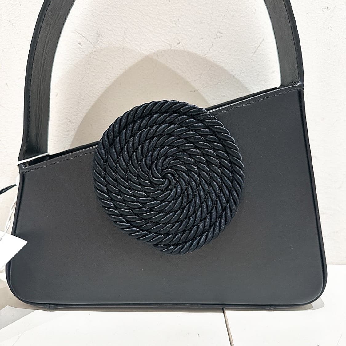 (정품/새상품) DESTREE 데스트리 여성 블랙 알버트 토트백 상품이미지2